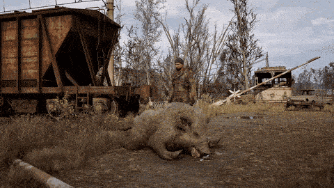 32e8124358ec382c8155e6dc8037173c2903867b.gif