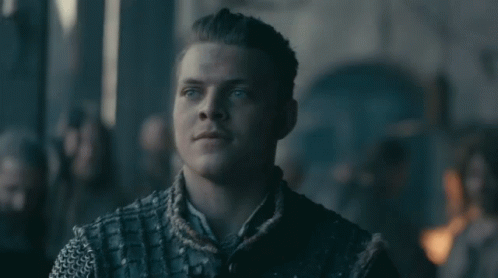 Vikings' Season 5: Alex Hogh Anderson (a.k.a. Ivar the Boneless